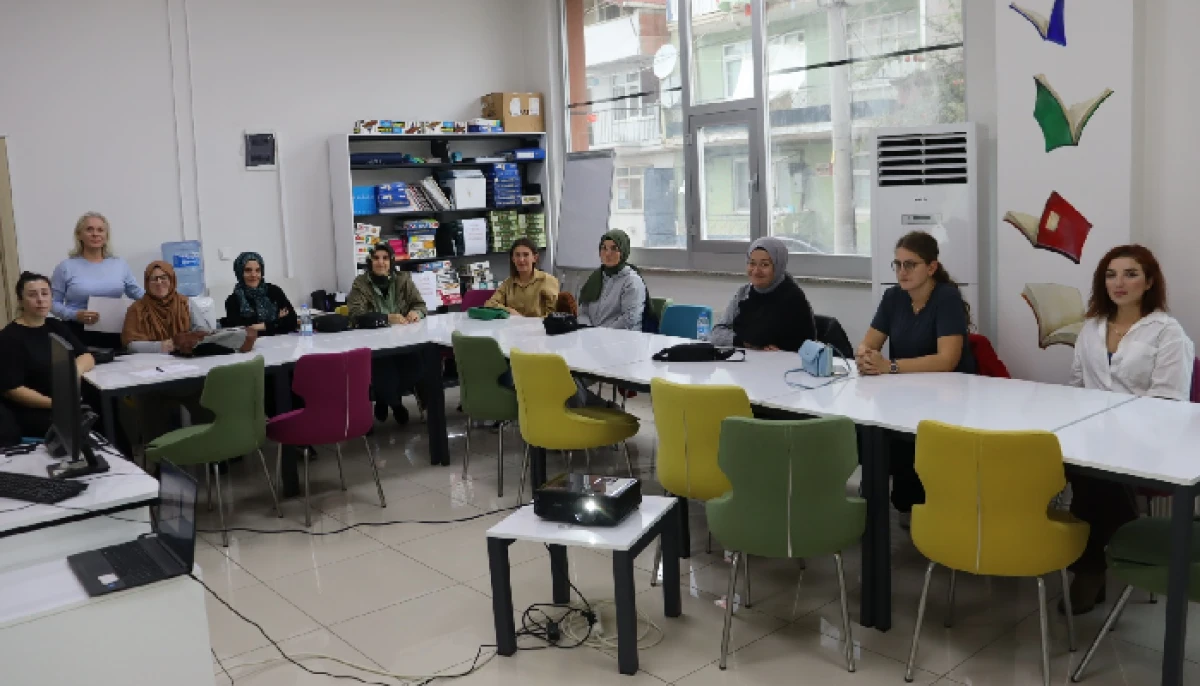 AÇEV ve İzmit Belediyesinden Anneler İçin Eğitici İş Birliği