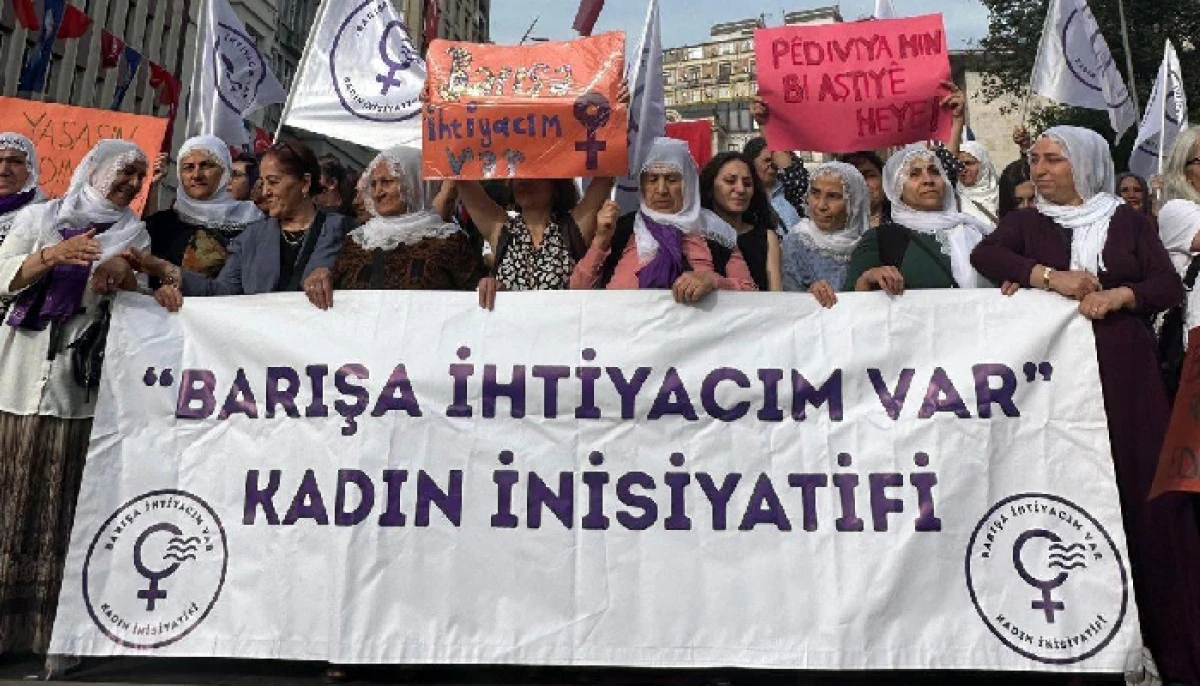 Barışa İhtiyacım Var Kadın İnisiyatifi Savaş İstemiyor.