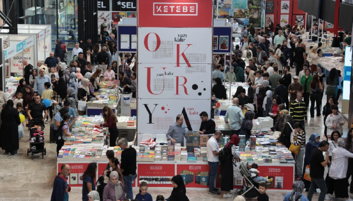 Büyükakın: “Kocaeli Kitap Fuarı Türkiye'de Marka Haline Geldi
