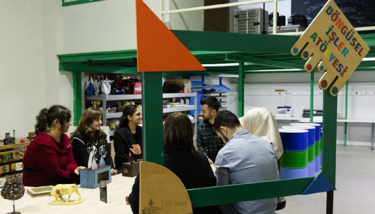 Döngüsel İşler Atölyesi Atıkları Mucizeye Dönüştürüyor