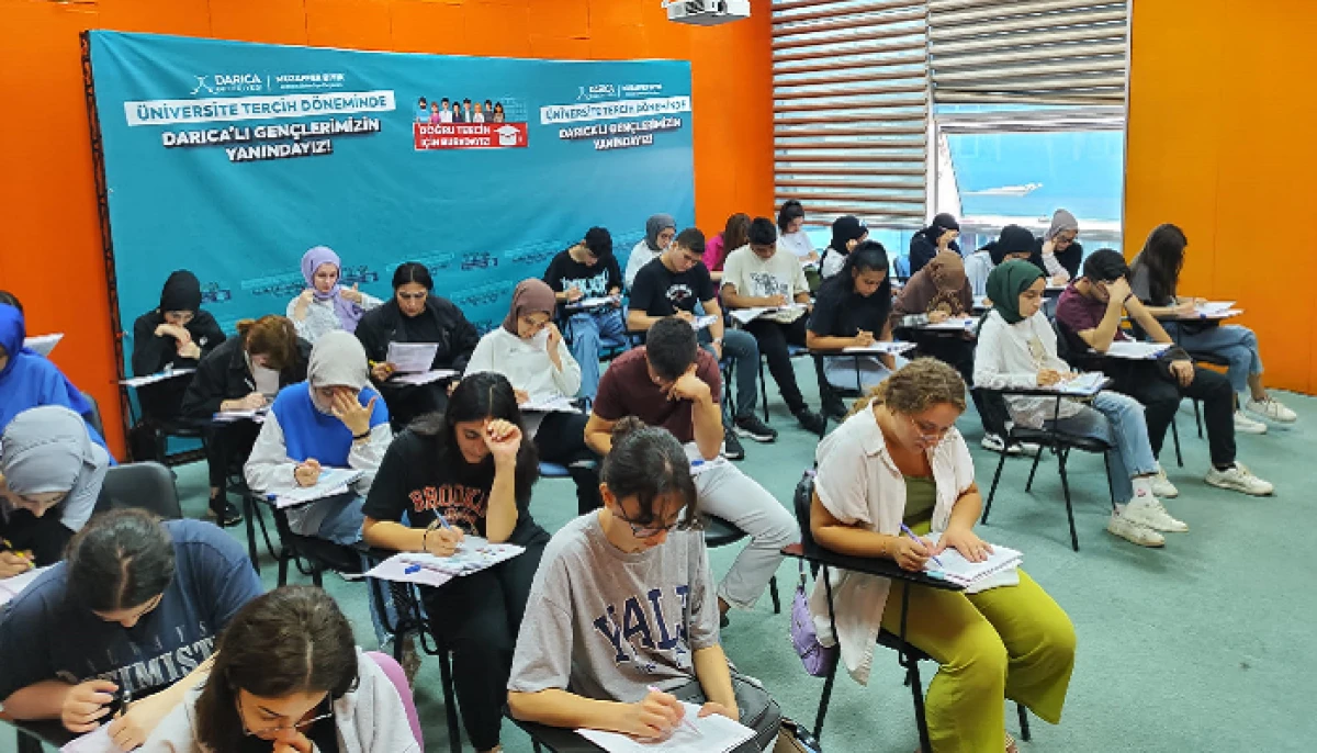 EĞİTİME DESTEK, GELECEĞE YATIRIM: 75 GENÇ ÜNİVERSİTELİ OLDU