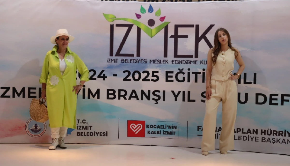İZMEK’ten Muhteşem Defile ve Yılsonu Sergisi.