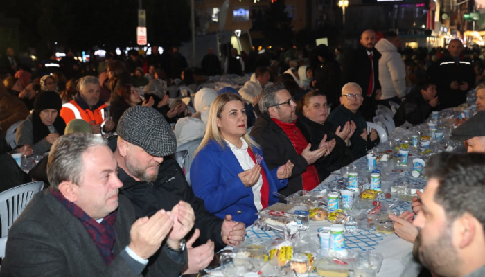 İzmitliler Geleneksel Büyük Halk İftarında Belsa’da Buluştu.