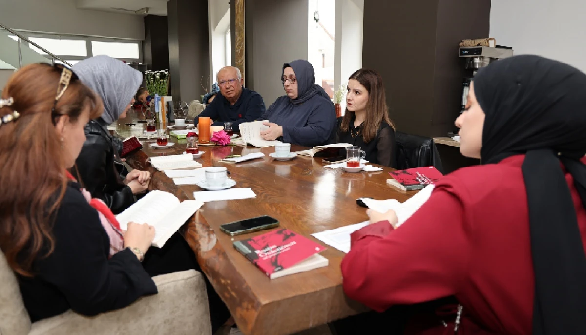 “Okuyan Şehir Kulübü” Kocaelilileri Kitapla Buluşturuyor.