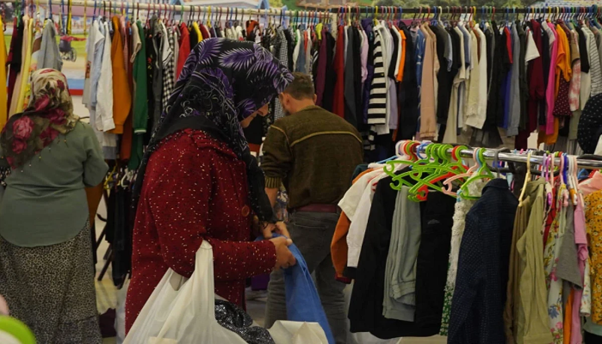 TÜRK-İŞ: Yaşam Maliyeti İle Asgari Ücret Arasındaki Fark 12 Bin 877 TL