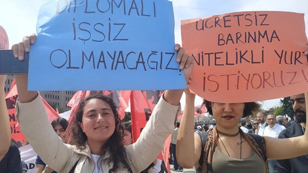 Türkiye Gençleri Eğitim ve İstihdam Dışı Oranında OECD Birincisi.